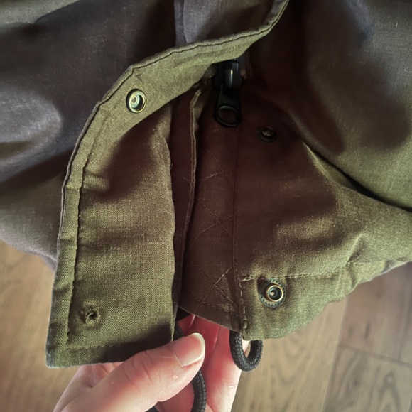 Community Parka in Dark Green - Picture 4 of 4